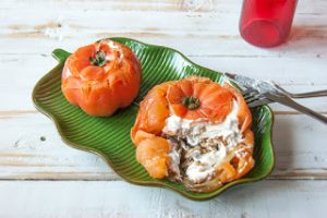 Tomates rellenos de queso
